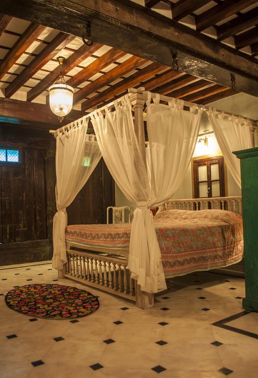 Dodhia Haveli Hotel Ahmedabad Quarto foto